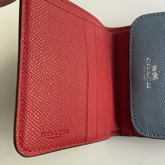 Coach Color Block Geometric Small Wallet Silver/Midnight Blue Multi/Red F57825 - Picture 3 of 9